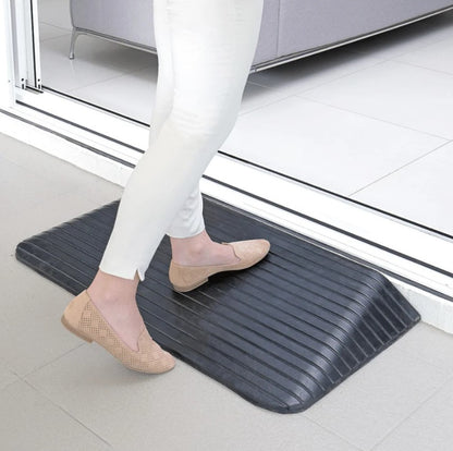 Solid Rubber Wheelchair Threshold Door Ramp With Winged Edges